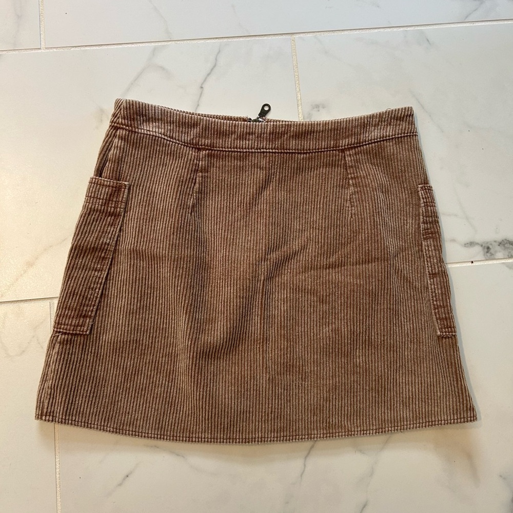NWOT Mini Corduroy Skirt - Picture 3 of 3